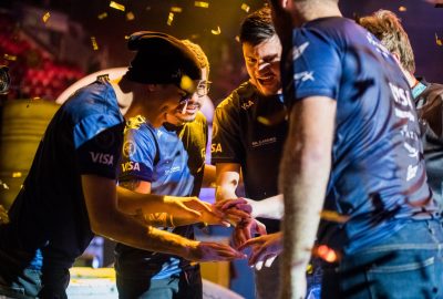 How does playing esports promote the development of soft skills?